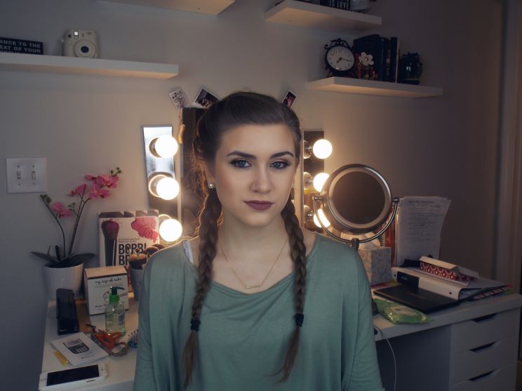 Julianne White