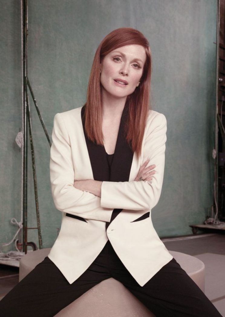 Julianne White