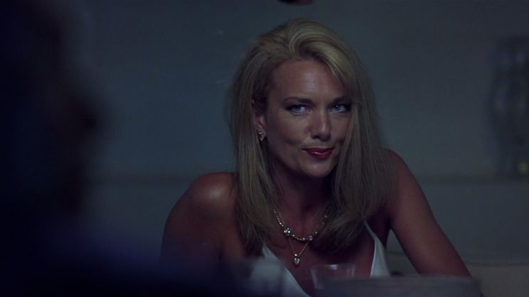 Julianne White