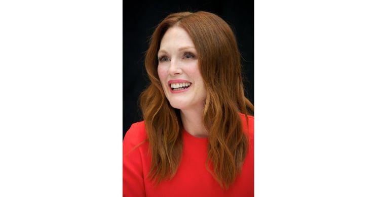 Julianne White