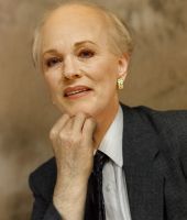 Julie Andrews