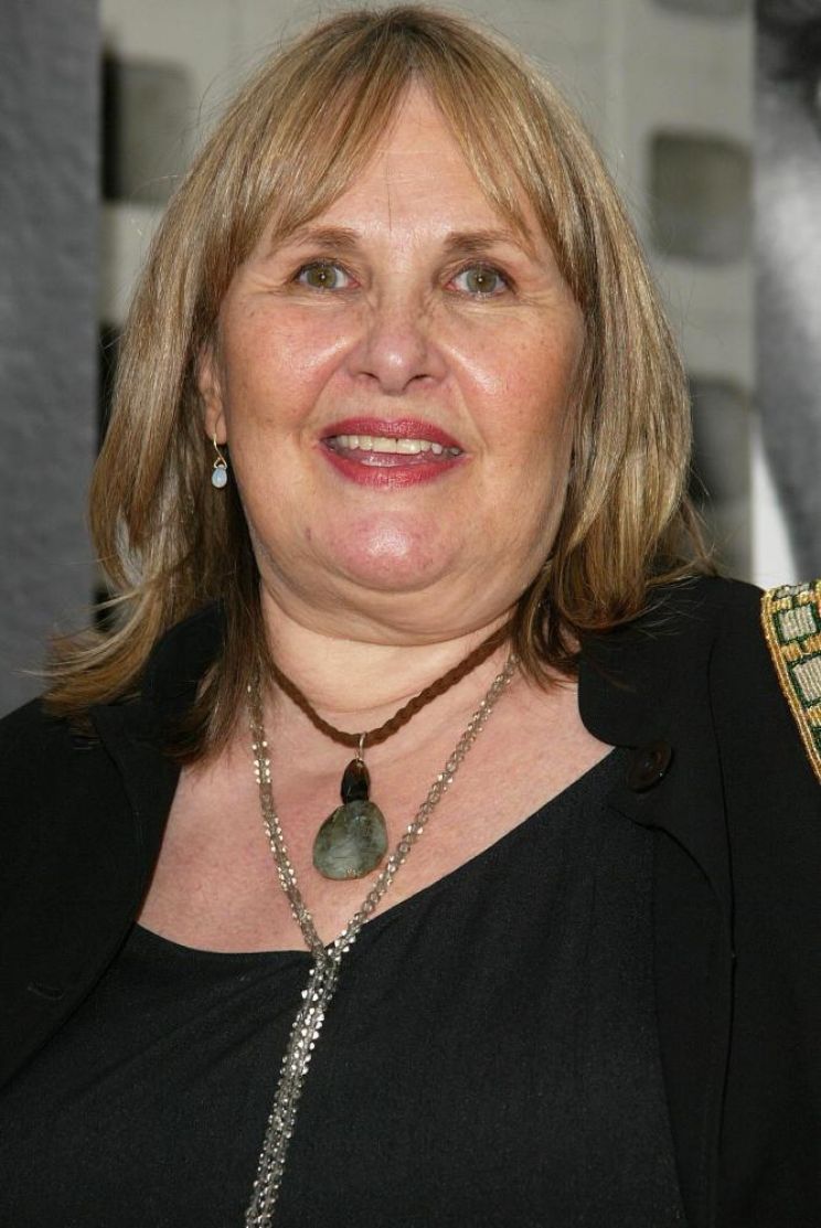Julie Ariola