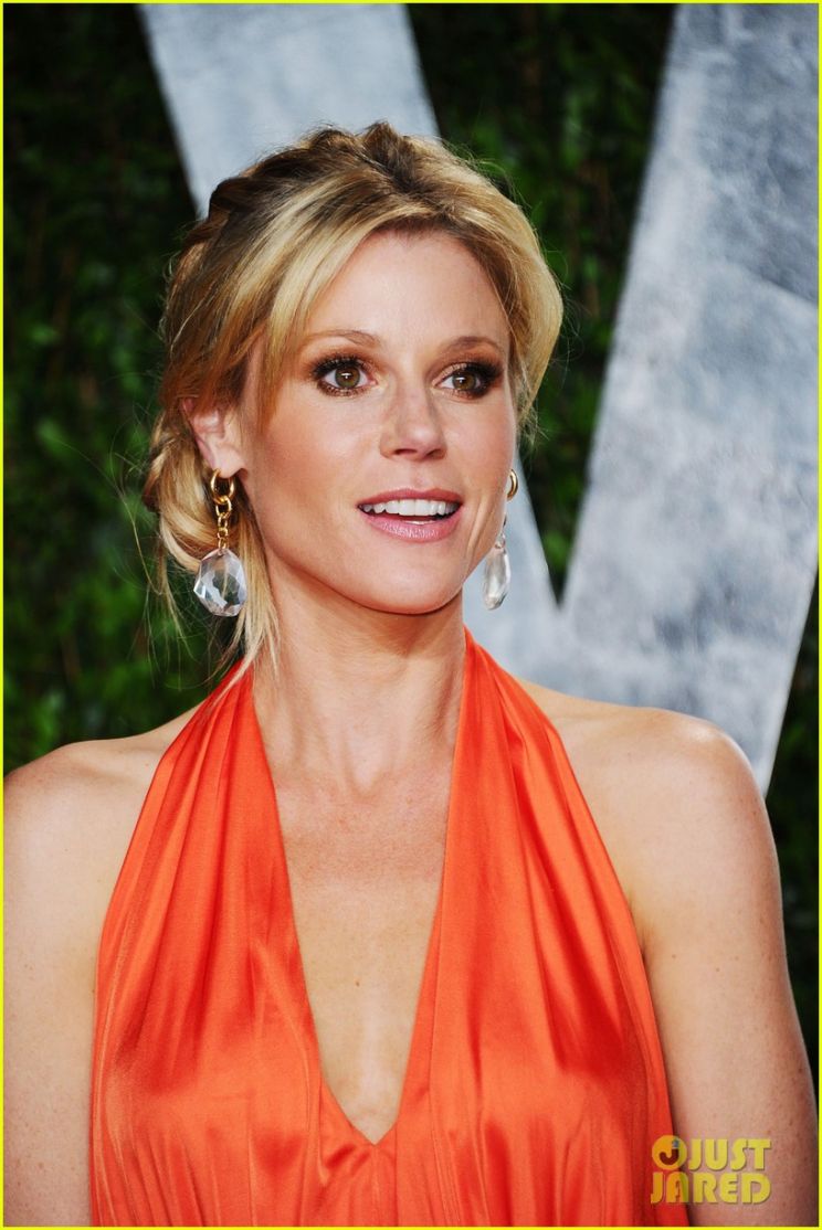 Julie Bowen