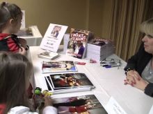 Julie Dawn Cole photo
