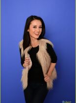 Julie Estelle #798913 picture (Portrait Medium)