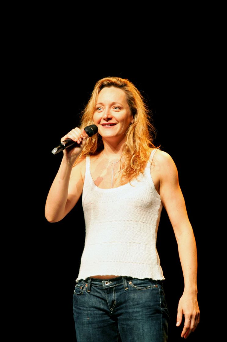 Julie Ferrier