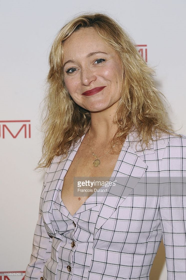 Julie Ferrier
