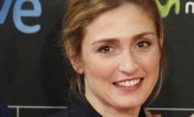 Julie Gayet