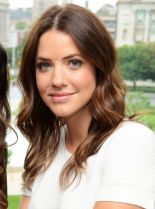 Julie Gonzalo