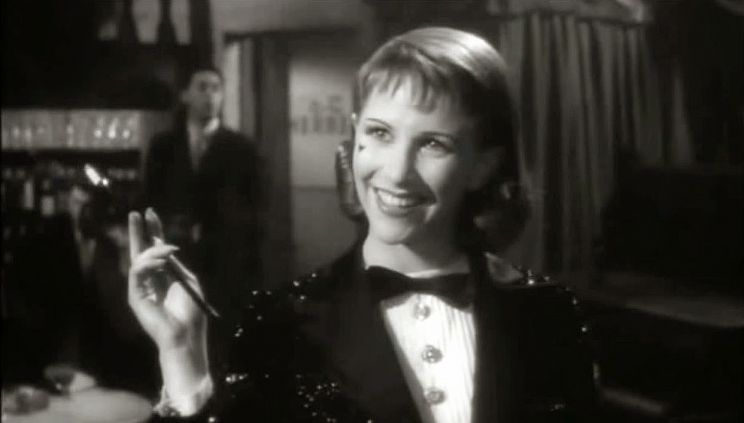 Julie Harris