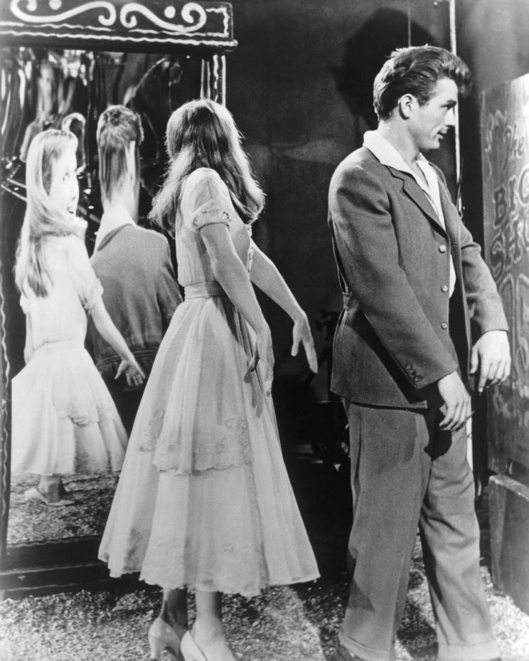 Julie Harris