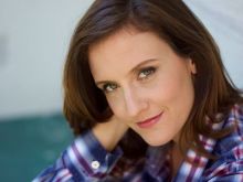 Julie Lake