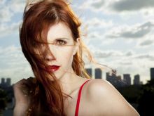 Julie McNiven