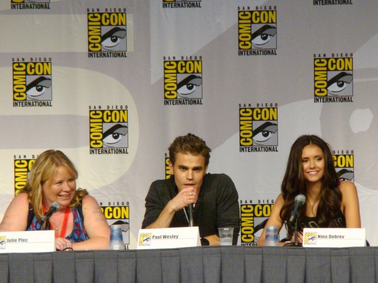Julie Plec
