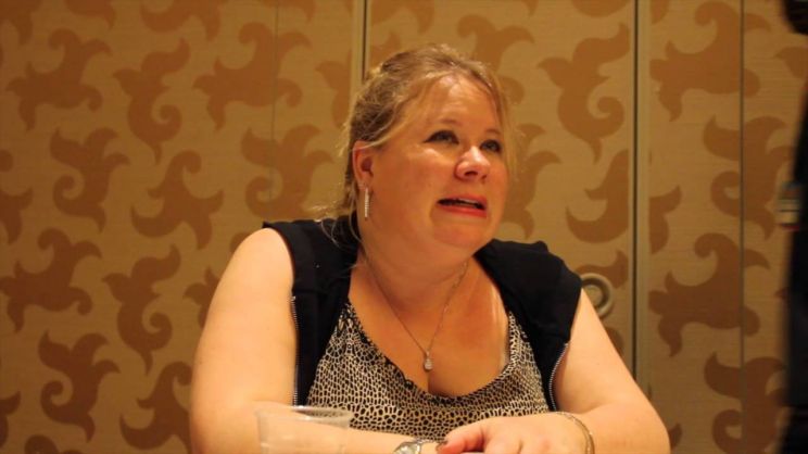 Julie Plec