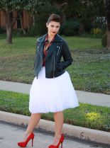 Julie Skyhigh photo