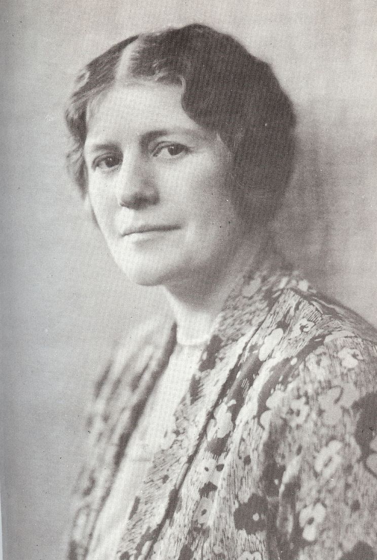 Julie Summers