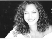 Julie White