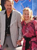 Juliet Mills #583508 picture (Portrait Medium)