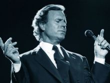 Julio Iglesias