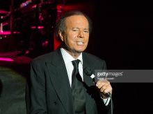 Julio Iglesias