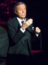 Julio Iglesias