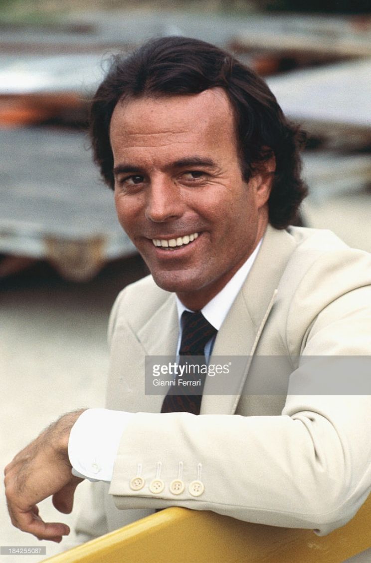 Julio Iglesias