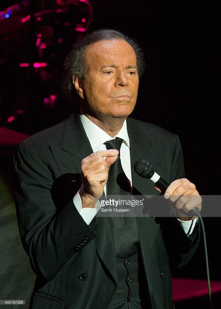 Julio Iglesias