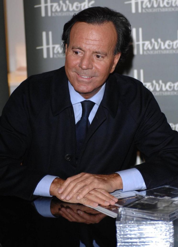 Julio Iglesias