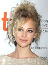 Juno Temple #11437 picture (Portrait Medium)