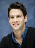 Justin Bartha