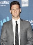 Justin Bartha