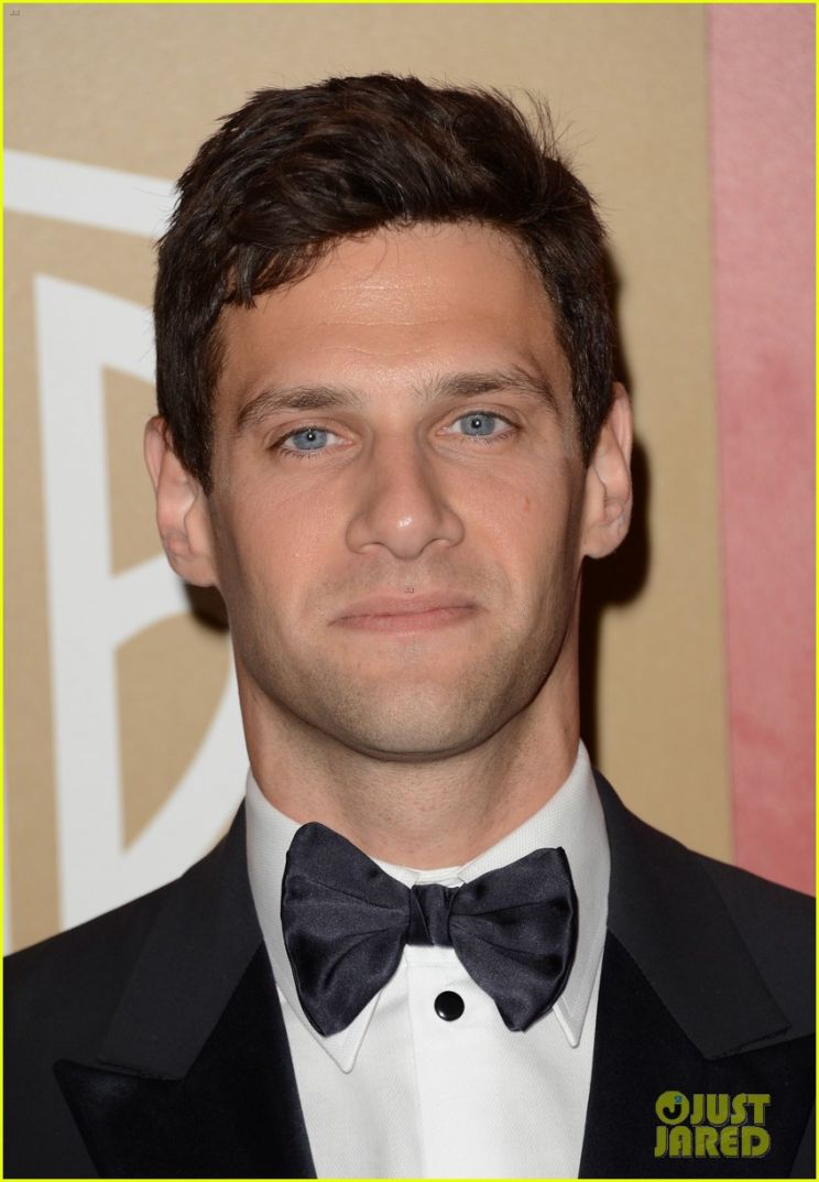 Justin Bartha