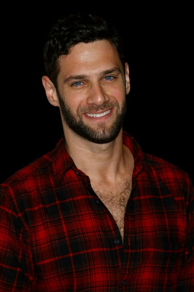 Justin Bartha
