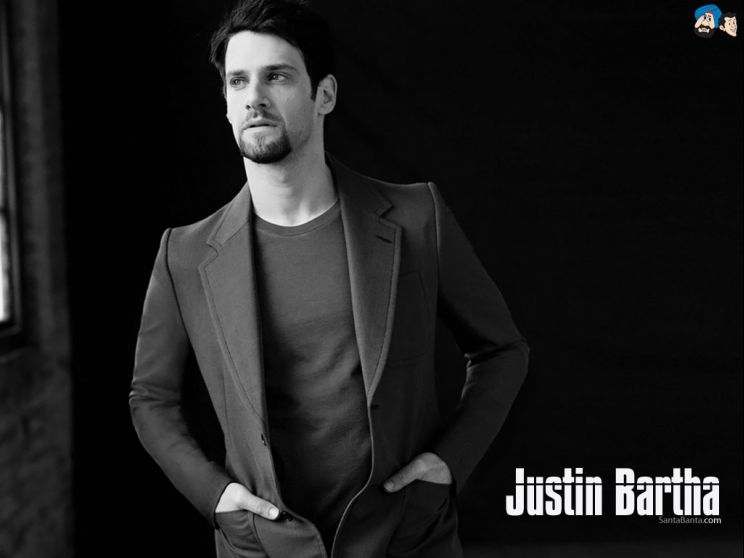 Justin Bartha