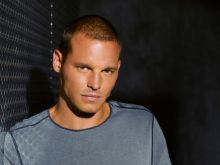 Justin Chambers