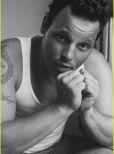 Justin Chambers