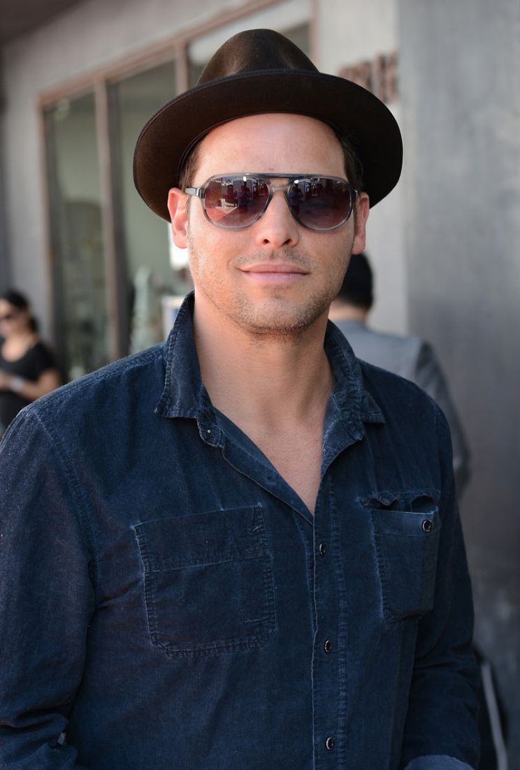 Justin Chambers