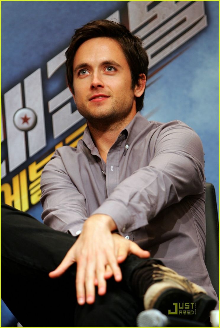 Justin Chatwin