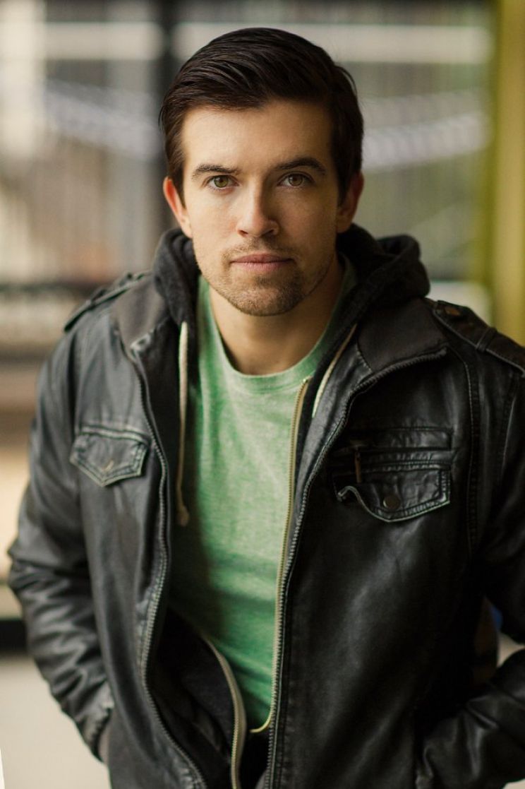 Justin Eaton