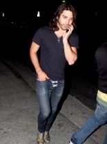 Justin Gaston