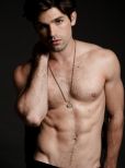 Justin Gaston