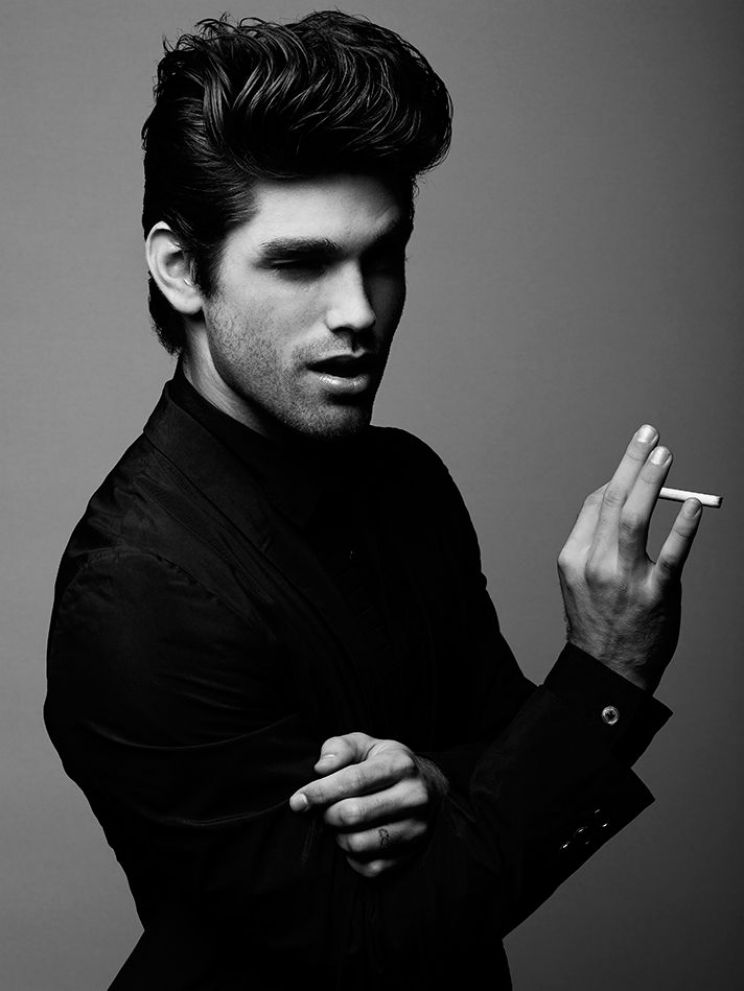 Justin Gaston