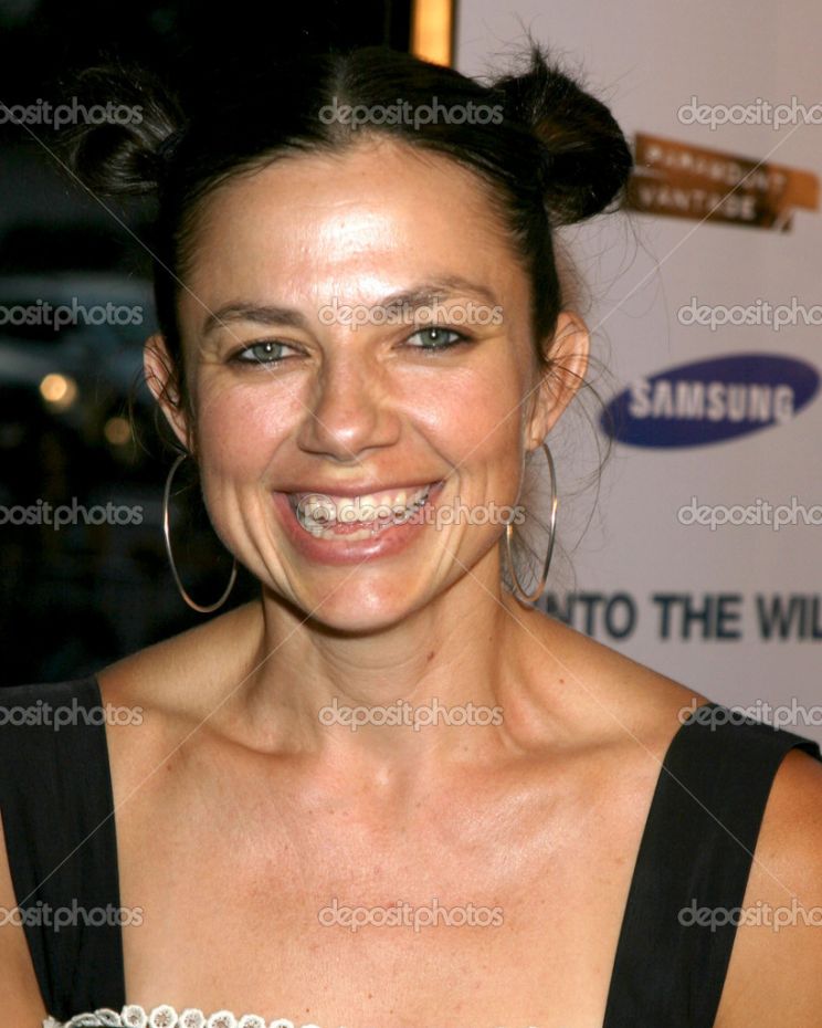 Pictures of Justine Bateman