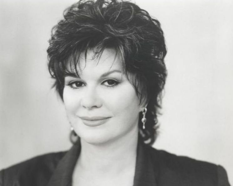 K.T. Oslin