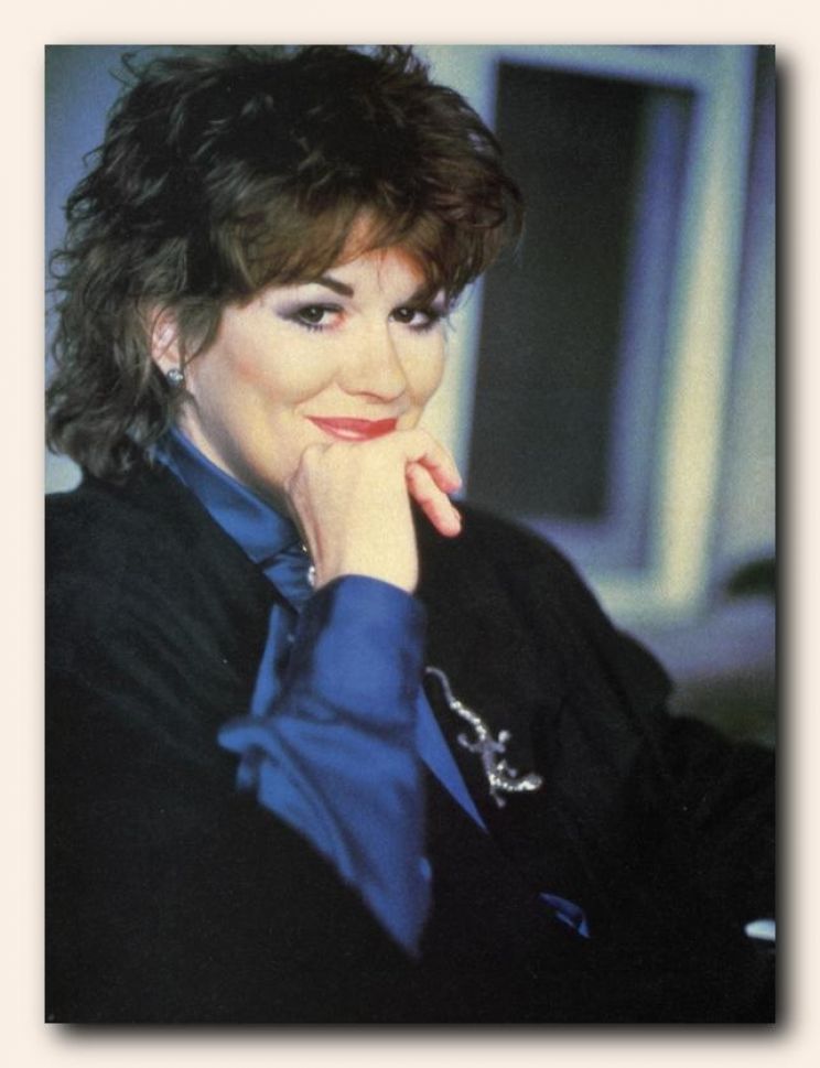 K.T. Oslin