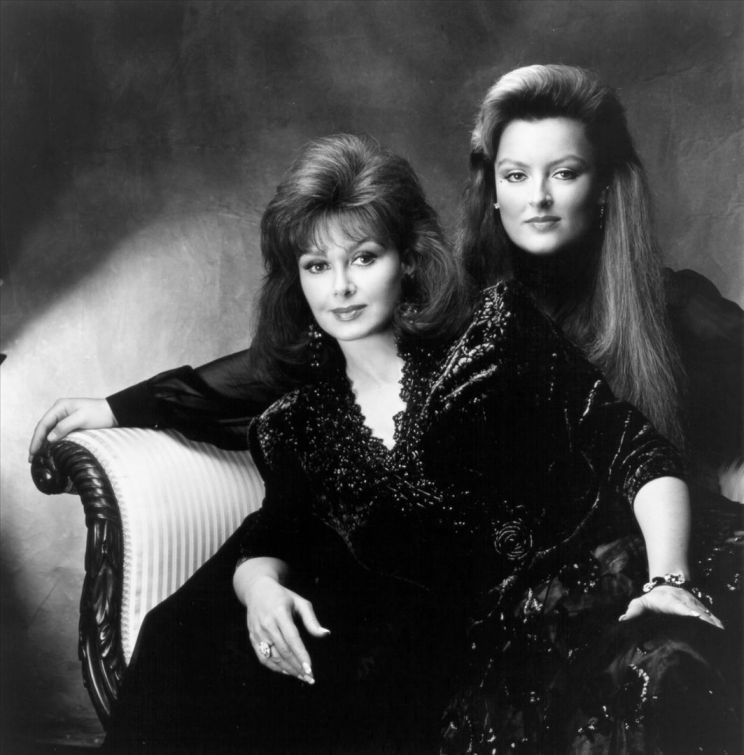 K.T. Oslin