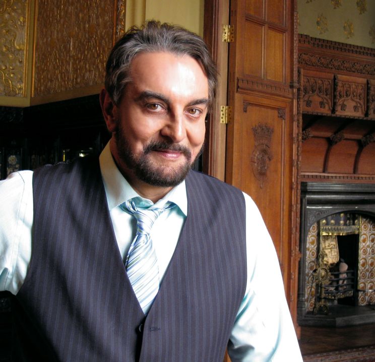 Kabir Bedi