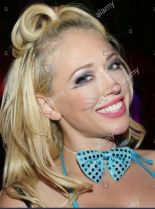 Kagney Linn Karter