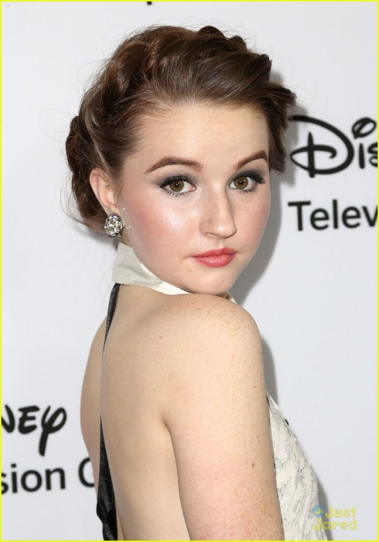 Kaitlyn Dever